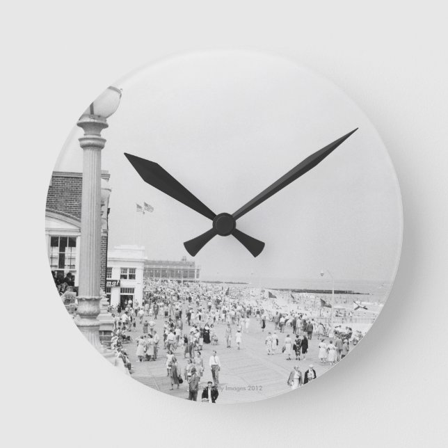 Reloj Redondo Mediano Multitud 2 (Anverso)