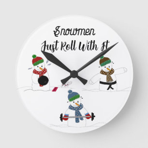 Reloj Redondo Mediano Muñecos de nieve divertidos haciendo ejercicio