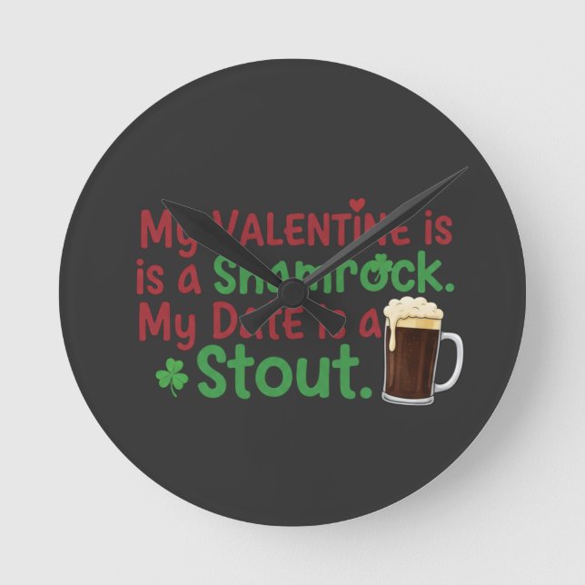 Reloj Redondo Mediano My Valentine is a Shamrock Funny St. Patrick's Day (Anverso)