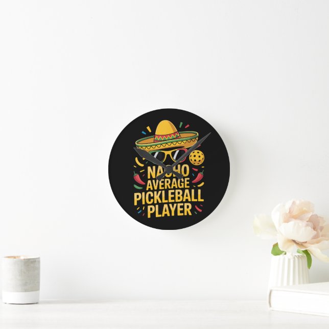Reloj Redondo Mediano Nacho Average Pickleball Player (Hogar)