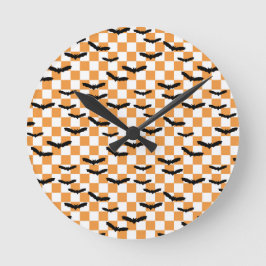 Reloj Redondo Mediano Naranja de tablero de ajedrez moderno de Halloween