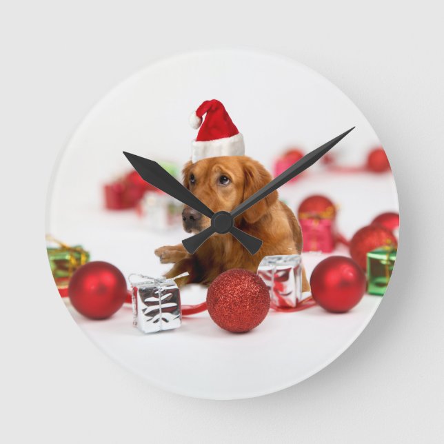 Reloj Redondo Mediano Navidades de Golden Retriever Dog W Red Santa Hat (Anverso)