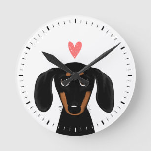 Reloj Redondo Mediano Negro lindo y Tan Dachshund con corazón
