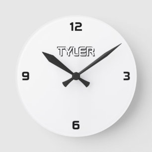 Reloj Redondo Mediano Negro y Blanco, nombre personalizado en blanco y c