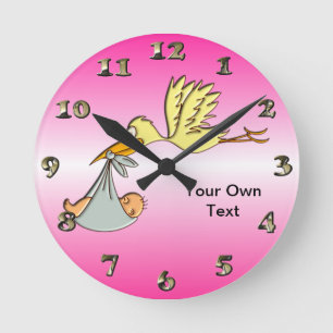 Reloj Redondo Mediano Newborn Baby Girl - A Flying Stork Delivery