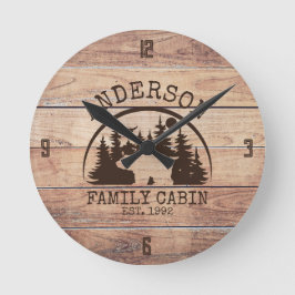 Reloj Redondo Mediano Nombre de familia Lake House Pine Tree wood Person