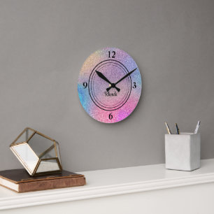 Reloj Redondo Mediano Nombre Glam Colorido Efecto Brillante de Impresión
