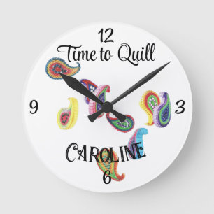 Reloj Redondo Mediano Nombre, Momento de acolchar, Paisley Colorido Redo