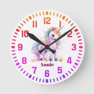 Reloj Redondo Mediano Nombre personalizado de Guay Rainbow Unicorn
