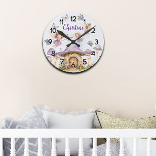 Reloj Redondo Mediano Nombre personalizado Magic Fairies Purple Garden