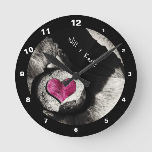 Reloj Redondo Mediano Nombres de amor y tierra de piedra (juntos + para 