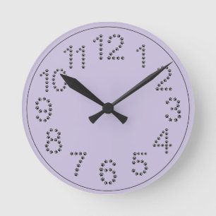 Reloj Redondo Mediano Números de Huella de Garra de Lavanda en la Pared