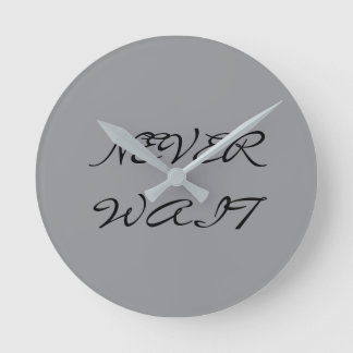 RELOJ REDONDO MEDIANO NUNCA