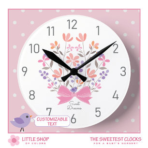 Reloj Redondo Mediano Nursera de Chicas personalizados con Bouquet rosa