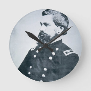 Reloj Redondo Mediano Oliverio Otis Howard (foto de b/w)