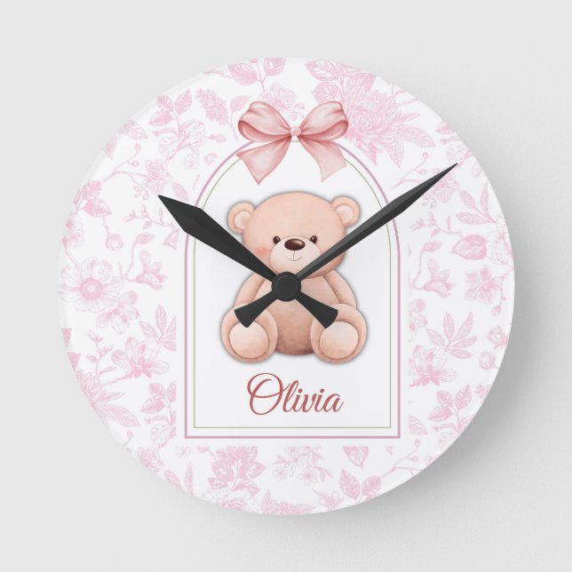 Reloj Redondo Mediano Olivia | Diseño de guardería de osito rosado perso (Anverso)