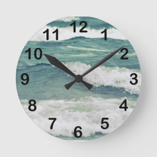 Reloj Redondo Mediano Ondas de balanceo del lago Michigan