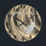 Reloj Redondo Mediano Oro, verde, marfil, azul, seda y perlas<br><div class="desc">Oro,  verde,  marfil,  azul,  seda y Perlas decoradas con la de la Tuberea mexicana. Son flores blancas de cera que tienen una fragancia rica y seductora. para un regalo de impulso.</div>