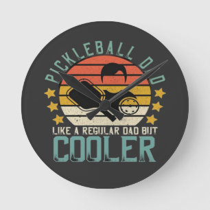 Reloj Redondo Mediano Papá de Pickleball Como Un Papá Regular Pero Más G