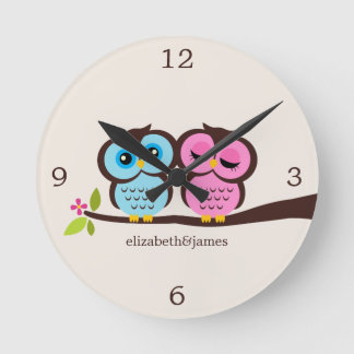 Reloj Redondo Mediano Pares rosados y azules del búho