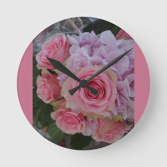 Reloj Redondo Mediano Pastel Rose and Hydrangea Flowers Wall Clock (Anverso)