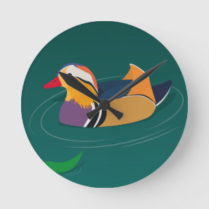 Reloj Redondo Mediano Pato mandarín colorido arte moderno sobre verde