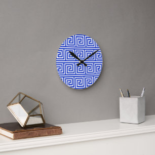 Reloj Redondo Mediano Patrón azul de las cuadradas de la clave del meand