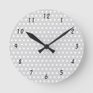Reloj Redondo Mediano Patrón de puntos de polka blanco y gris pálido c