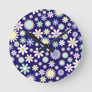 Reloj Redondo Mediano Patrón floral de fondo azul
