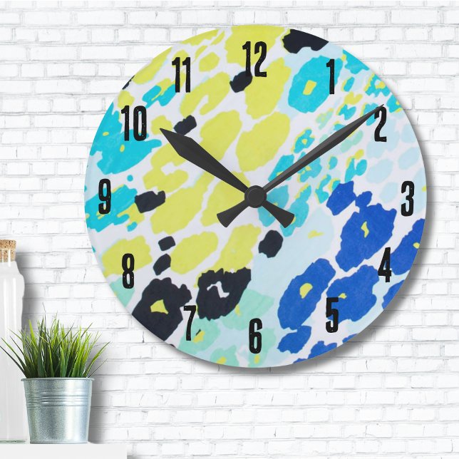 Reloj Redondo Mediano Patrón moderno de leopardo (Trendy Glam Vibrant Aqua Blue Lime Leopard Print Round Clock)
