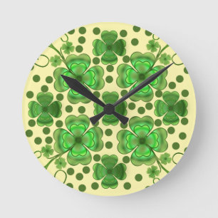 Reloj Redondo Mediano Patrón personalizado de trébol y remolino verde me