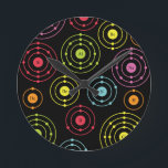 Reloj Redondo Mediano Periodic Shells<br><div class="desc">Atomic shells of all your favorite elements!</div>