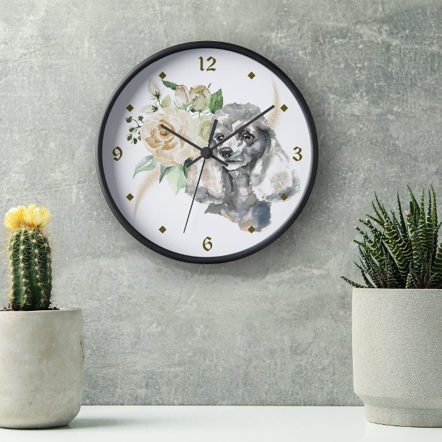 Reloj Redondo Mediano Perro de cangrejo de rosa blanca (Subido por el creador)