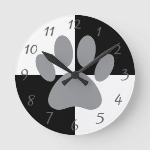 Reloj Redondo Mediano Perro Paw Imprimir Personalizado blanco y negro