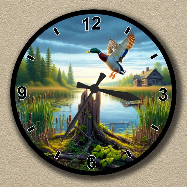 Reloj Redondo Mediano Personalizable Mallard volando por un lago tranqui (Subido por el creador)
