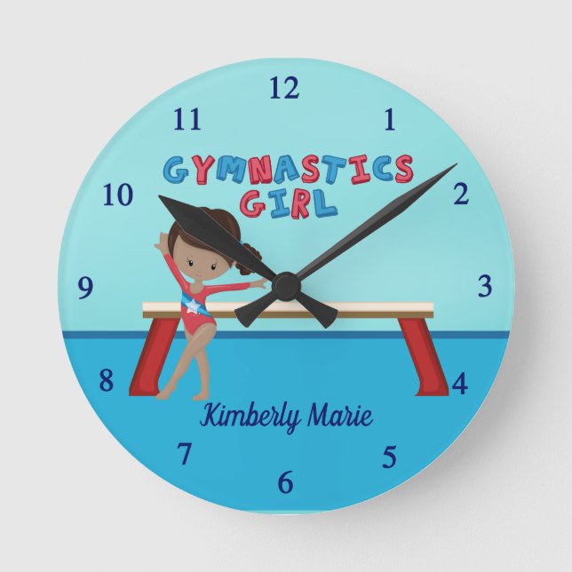 Reloj Redondo Mediano Personalizado  Chica de gimnasia afroamericana (Anverso)