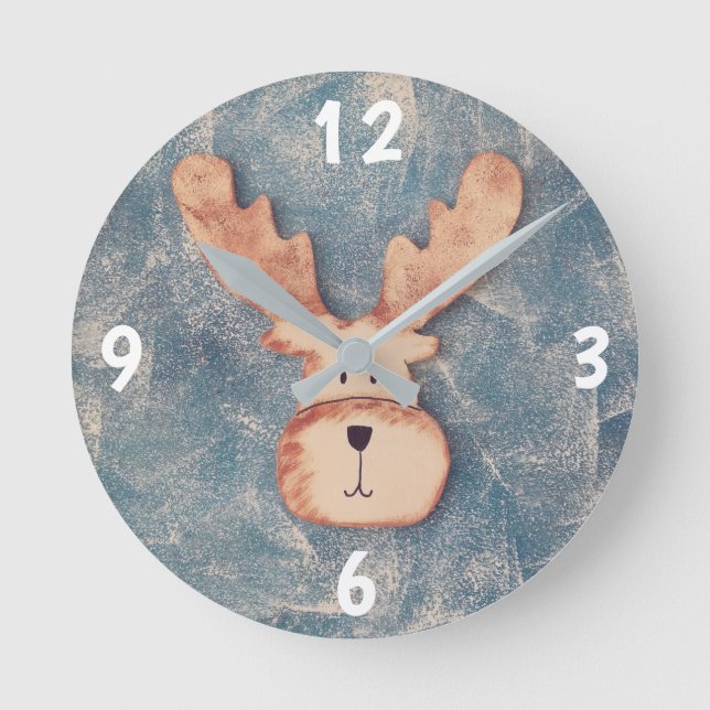 Reloj Redondo Mediano Personalizado Cute Deer Head Winter (Anverso)