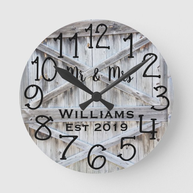 Reloj Redondo Mediano Personalizado de Madera Gris Rústico (Anverso)