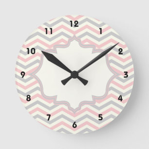 Reloj Redondo Mediano Personalizado rosado, gris, de marfil moderno del