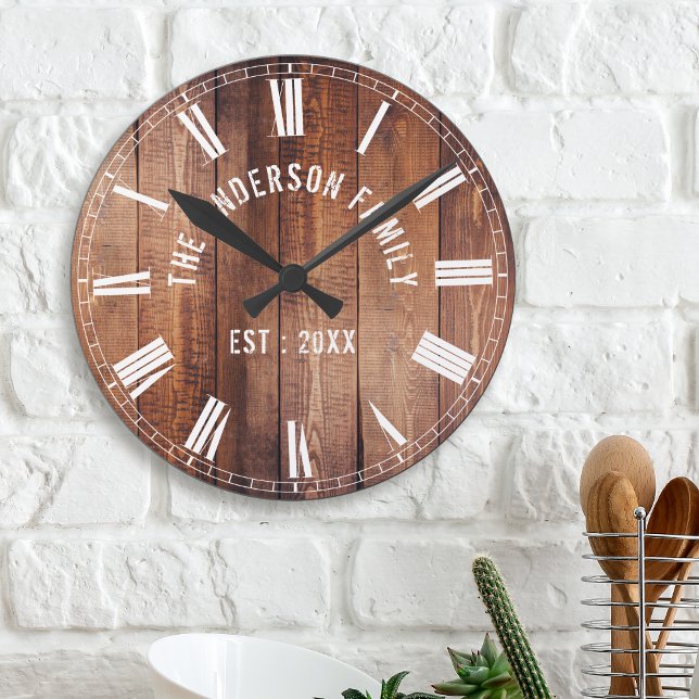 Reloj Redondo Mediano Personalizado Rustic Brown Wood Family Name Farmho (Subido por el creador)