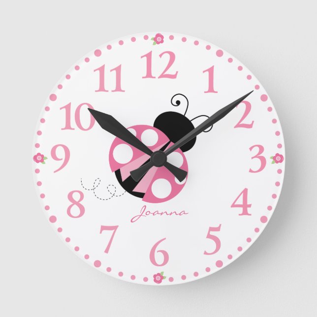 Reloj Redondo Mediano Personalized Cute Pink Ladybug  Clock (Anverso)