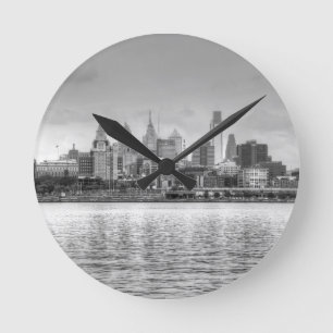 Reloj Redondo Mediano Philadelphia skyline in black and white