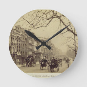 Reloj Redondo Mediano Piccadilly que hace frente al este, (foto de la