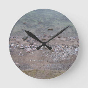 Reloj Redondo Mediano Piedras en Mar Báltica