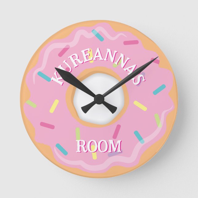Reloj Redondo Mediano Pink Donut with Sprinkles Bedroom or Playroom (Anverso)
