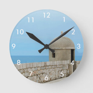 Reloj Redondo Mediano Pintura acuarela de la muralla de la ciudad de Dub