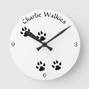 Reloj Redondo Mediano Plantilla de huella de perro