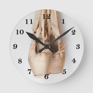 Reloj Redondo Mediano Pointe Shoes