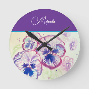 Reloj Redondo Mediano Precioso estampado floral pastel de pensamiento pú