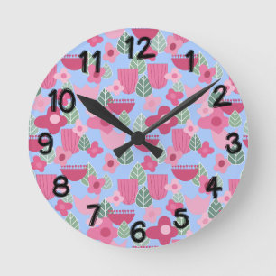 Reloj Redondo Mediano Primavera escandinava rosa